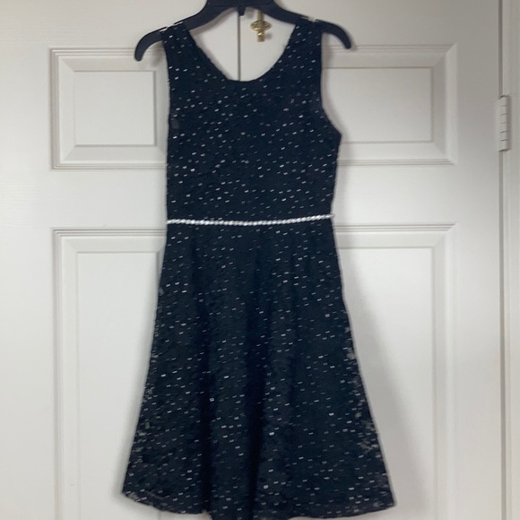 Speechless Jeweled Waist Flutter Sleeve Dress Size 14 - Picture 1 of 10